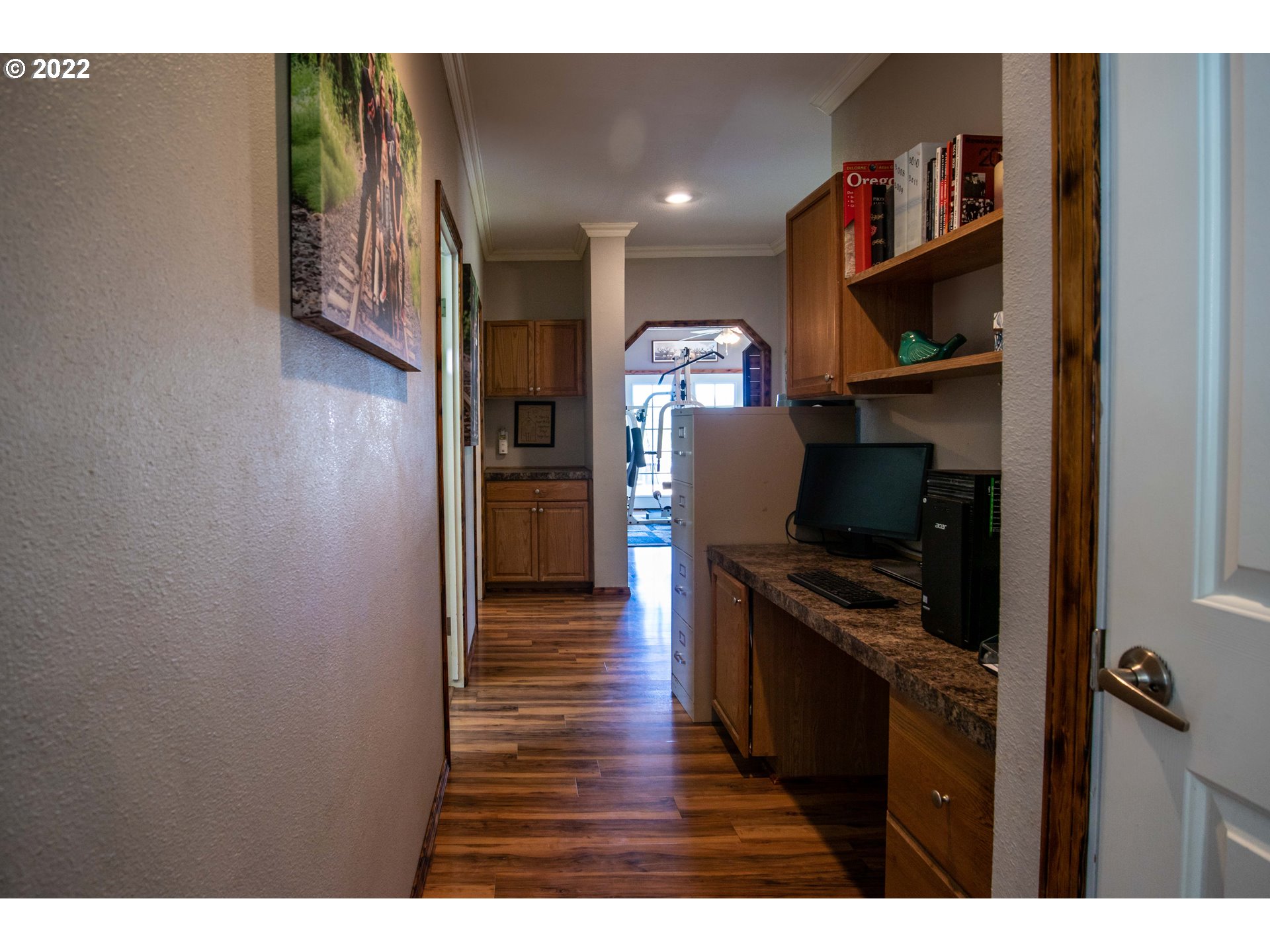 main property photo 25
