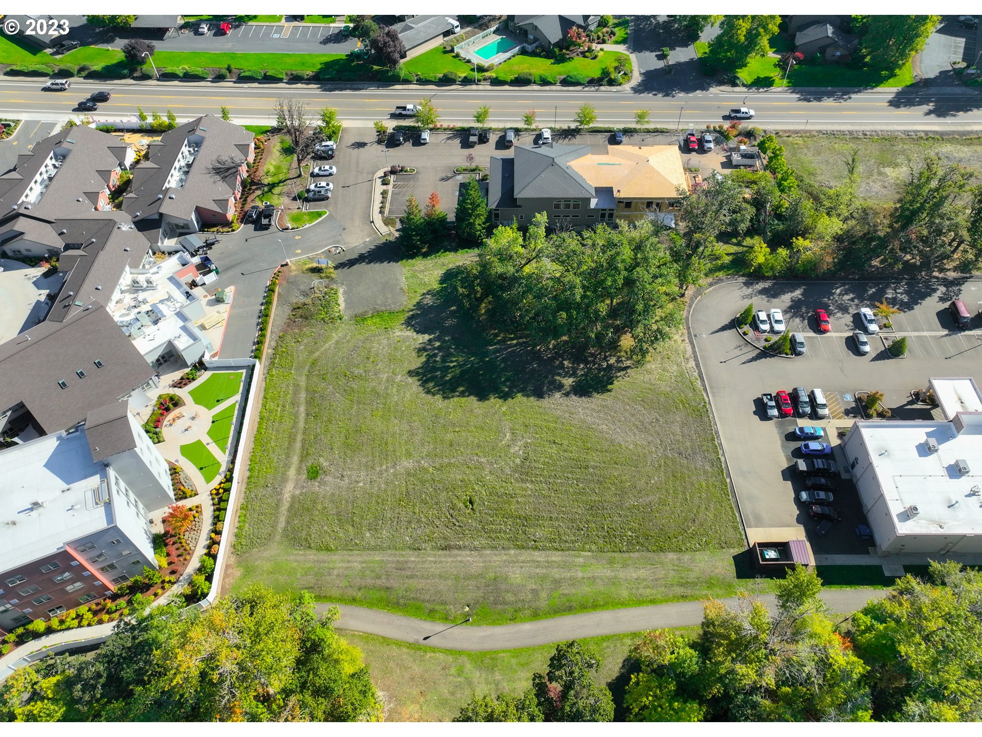 main property photo 1