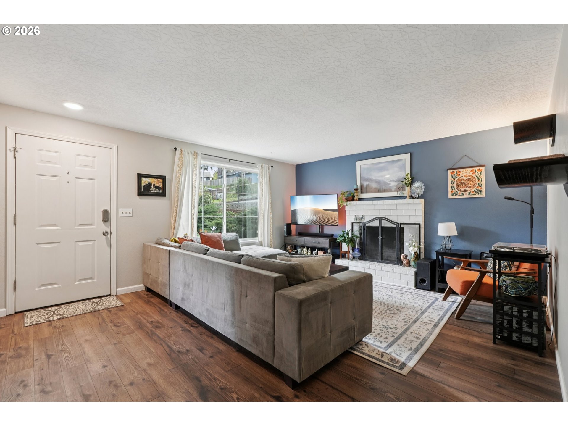property viewer photo 11
