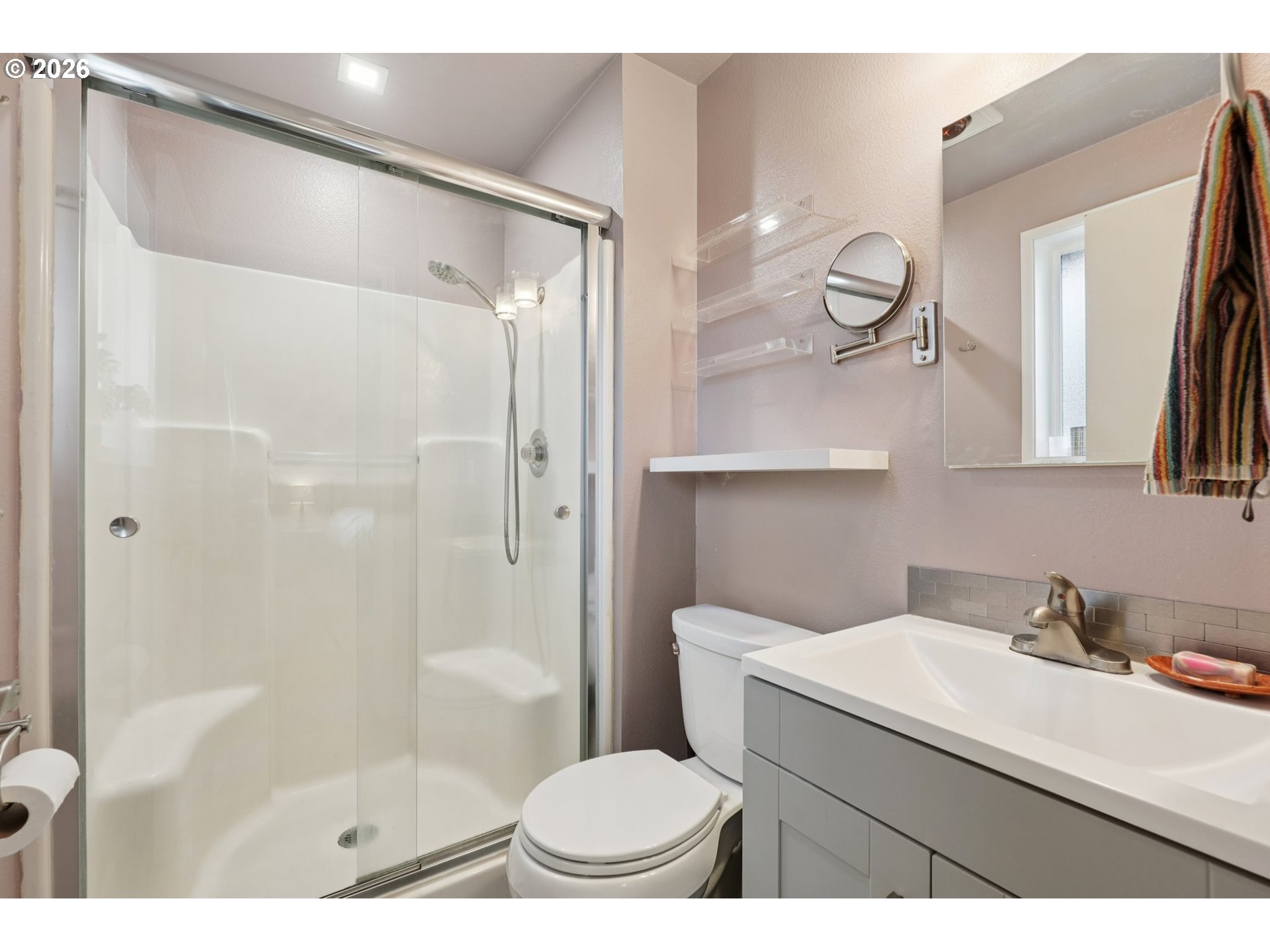 property viewer photo 26