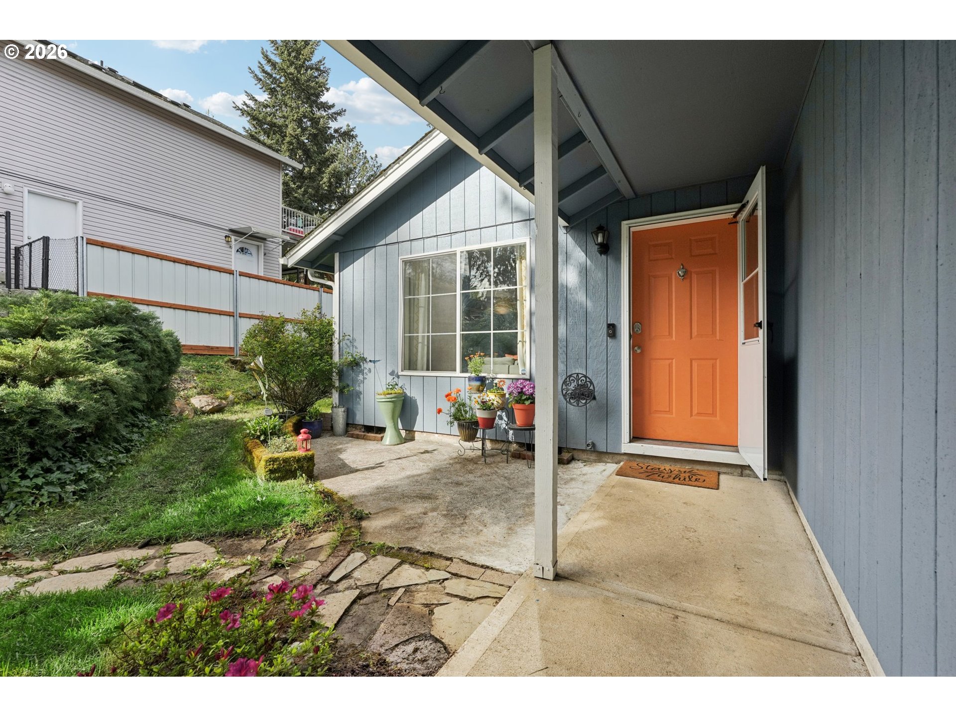 property viewer photo 7