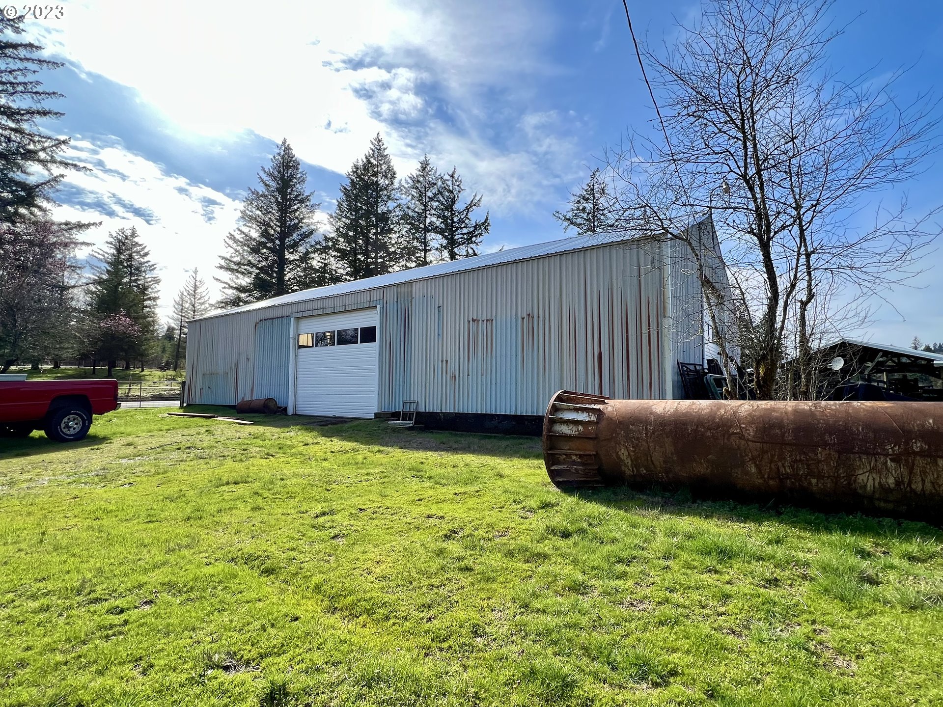 main property photo 42