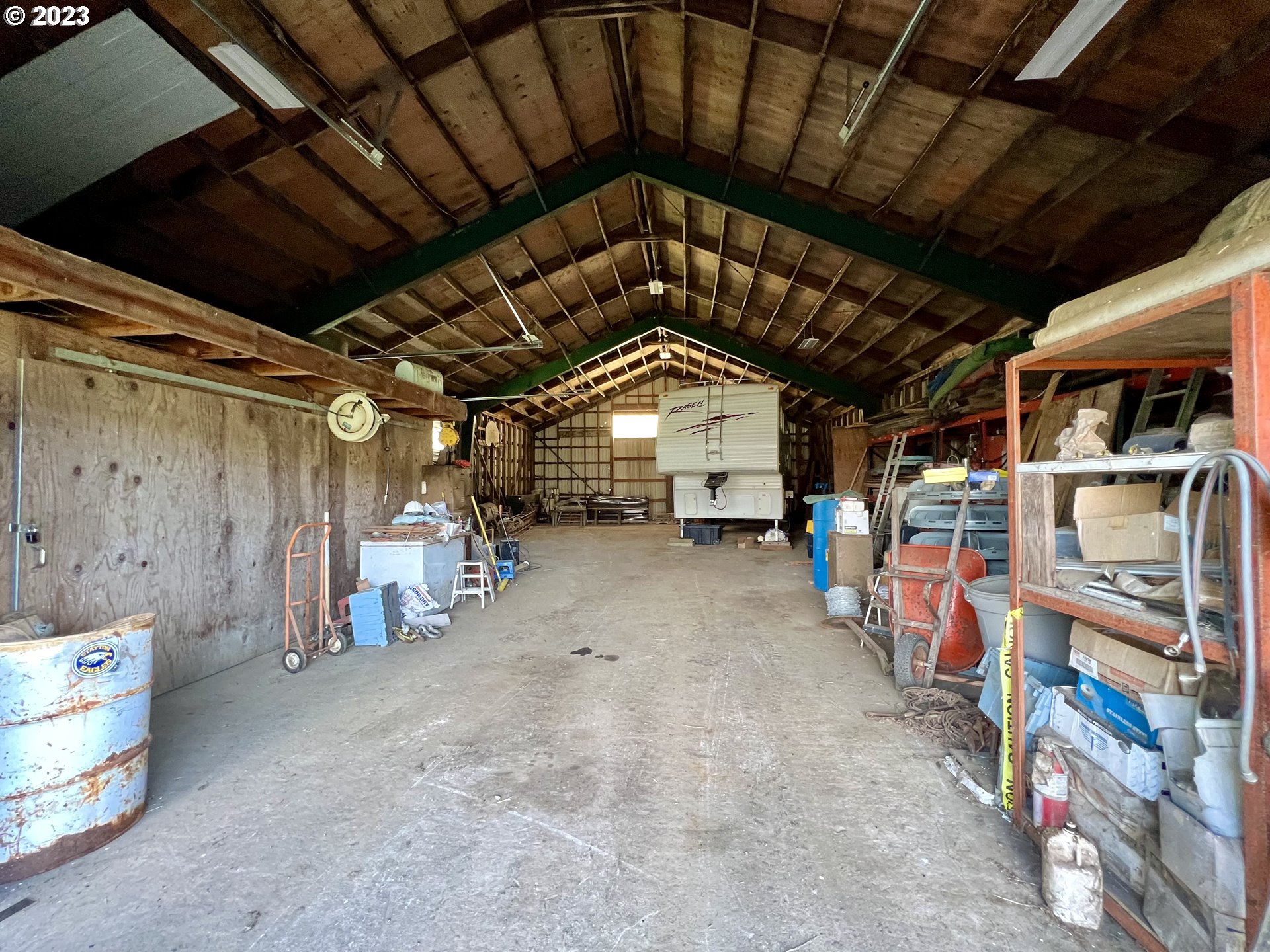 main property photo 43