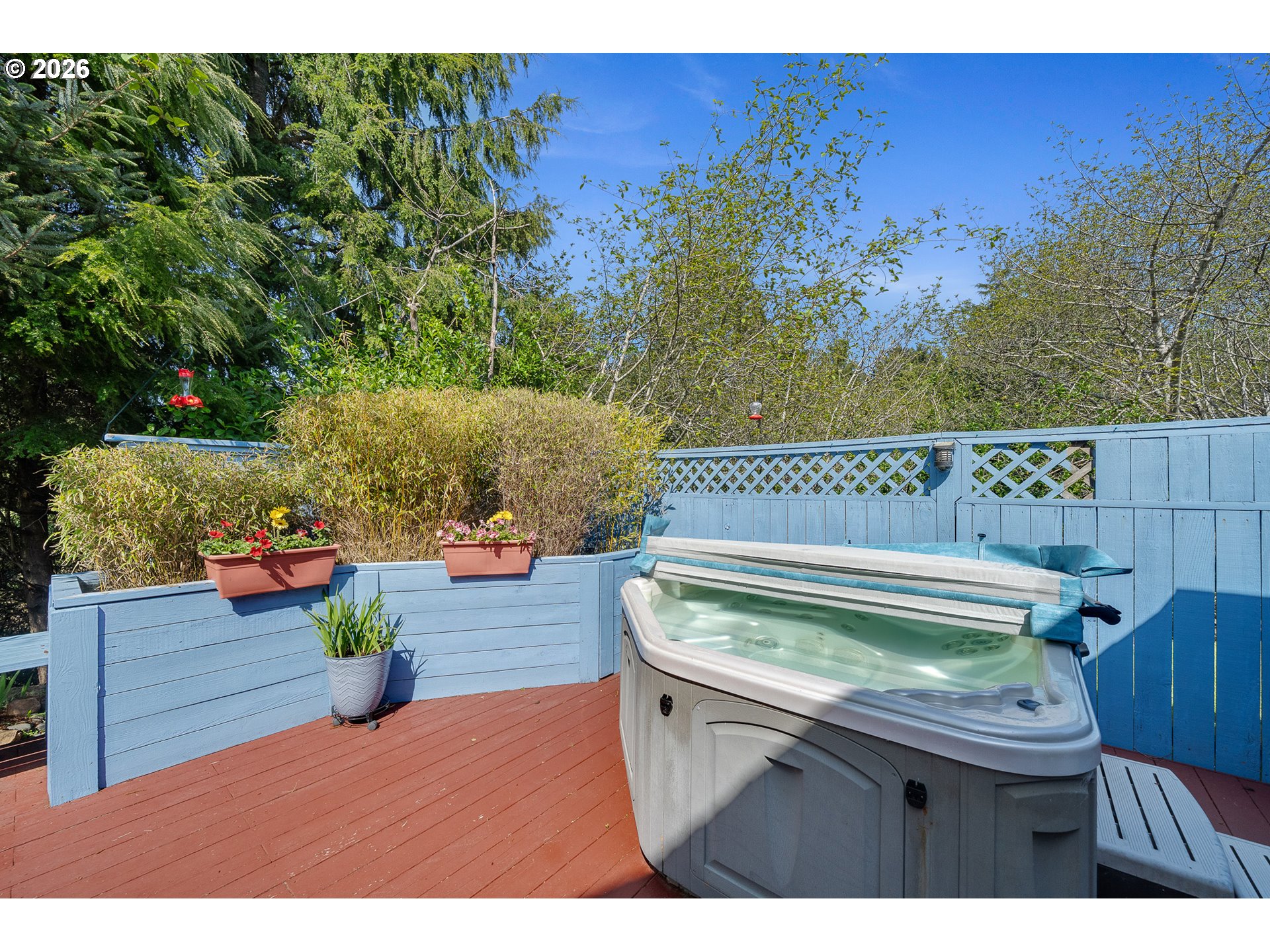 main property photo 22