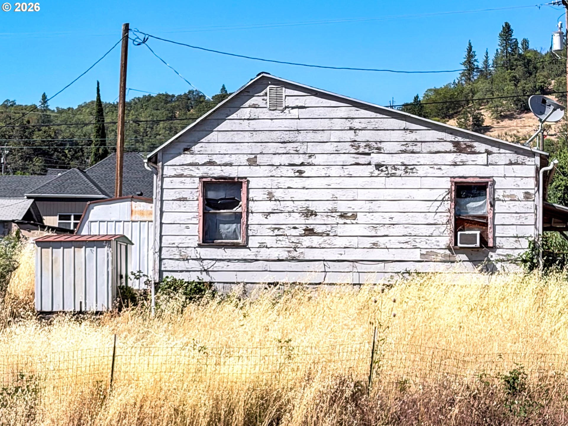 main property photo 5