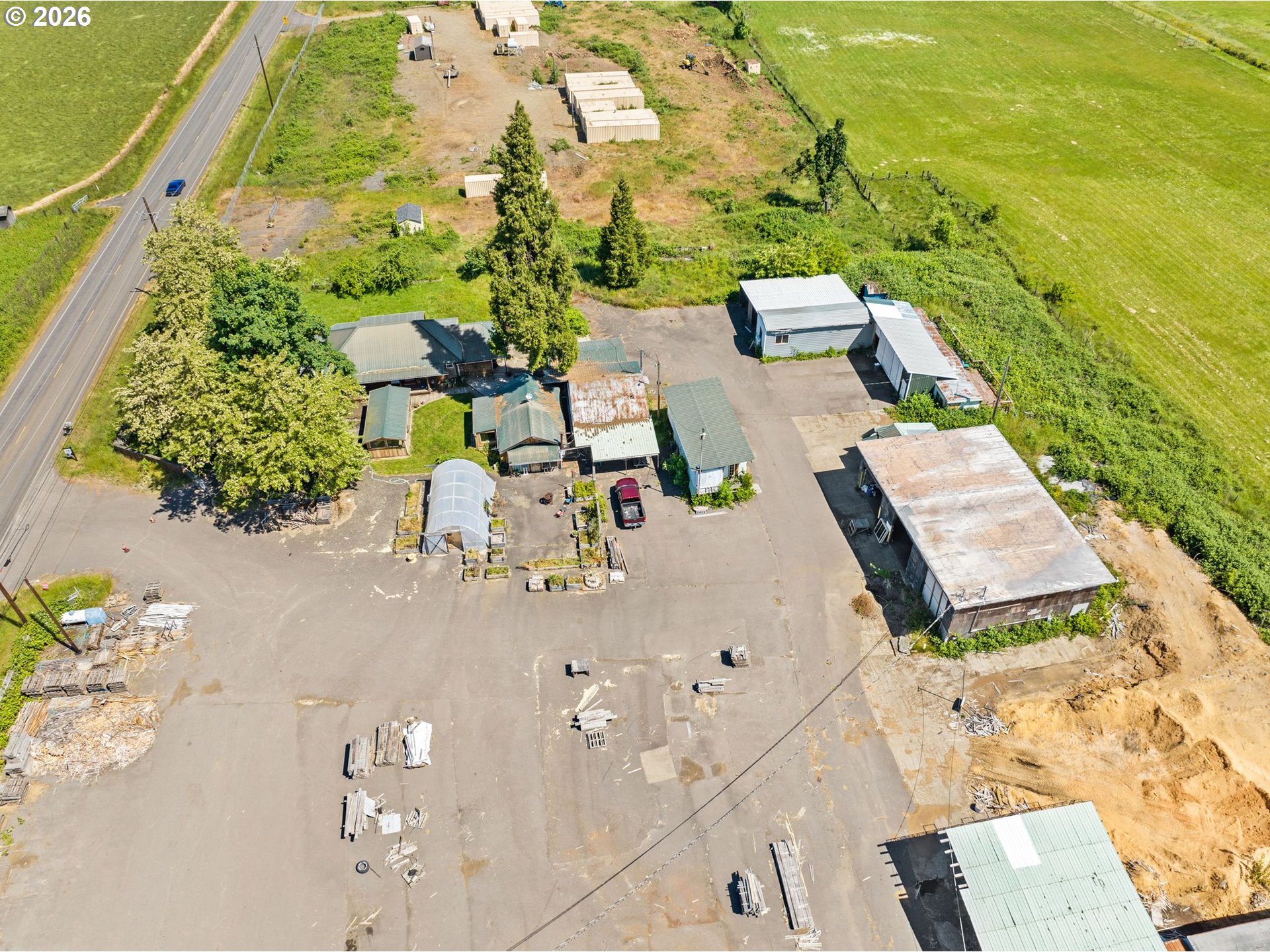 main property photo 26