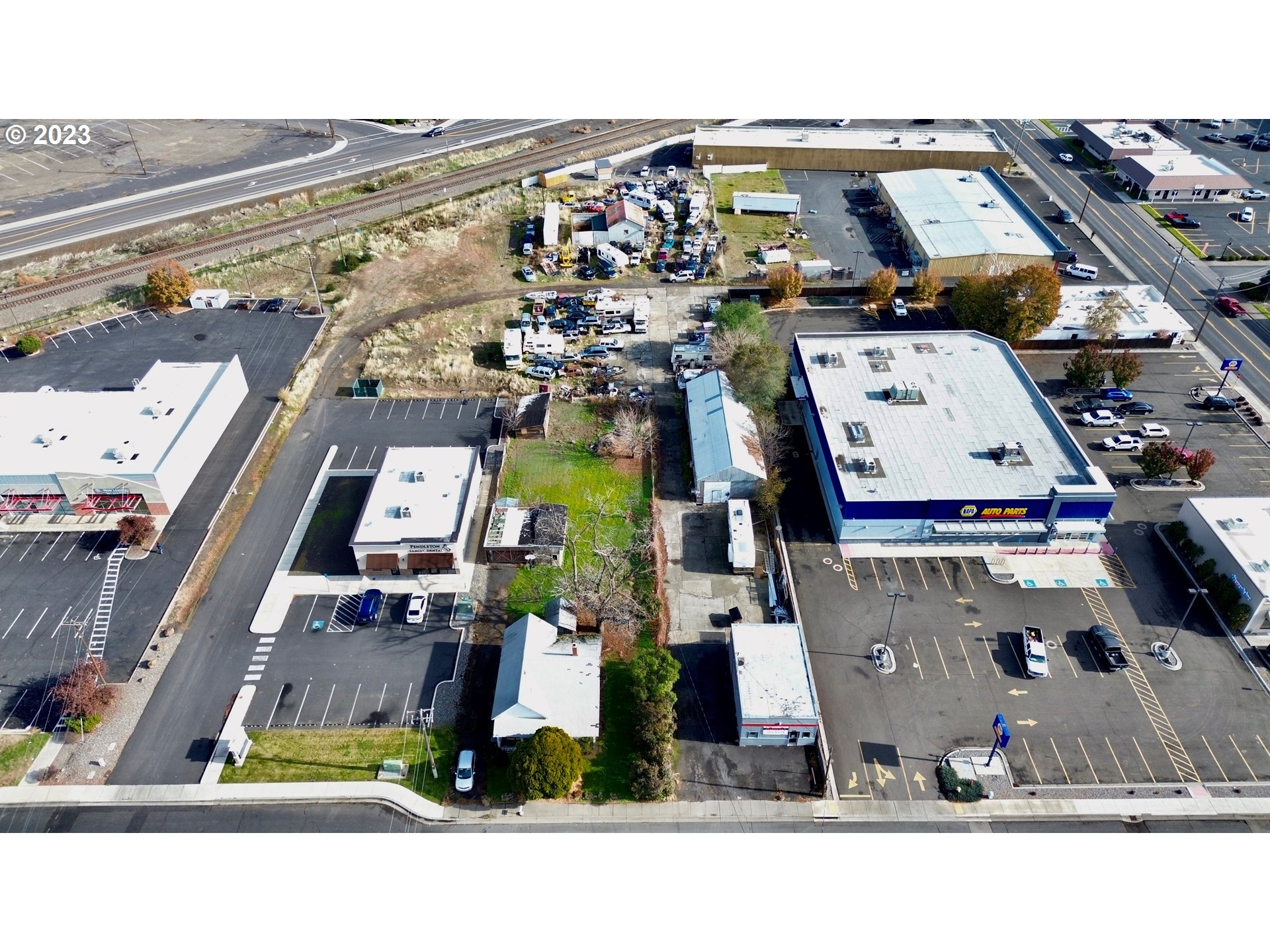 property viewer photo 3