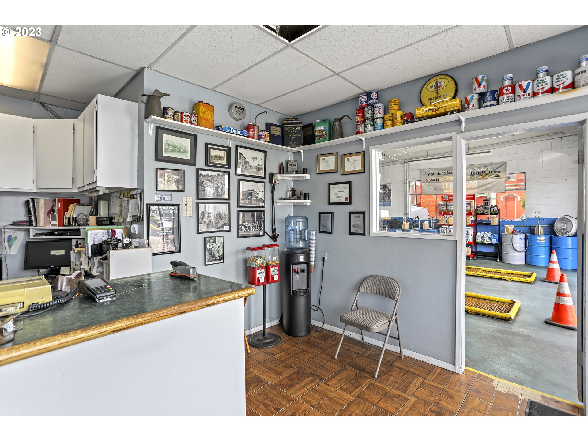 main property photo 12