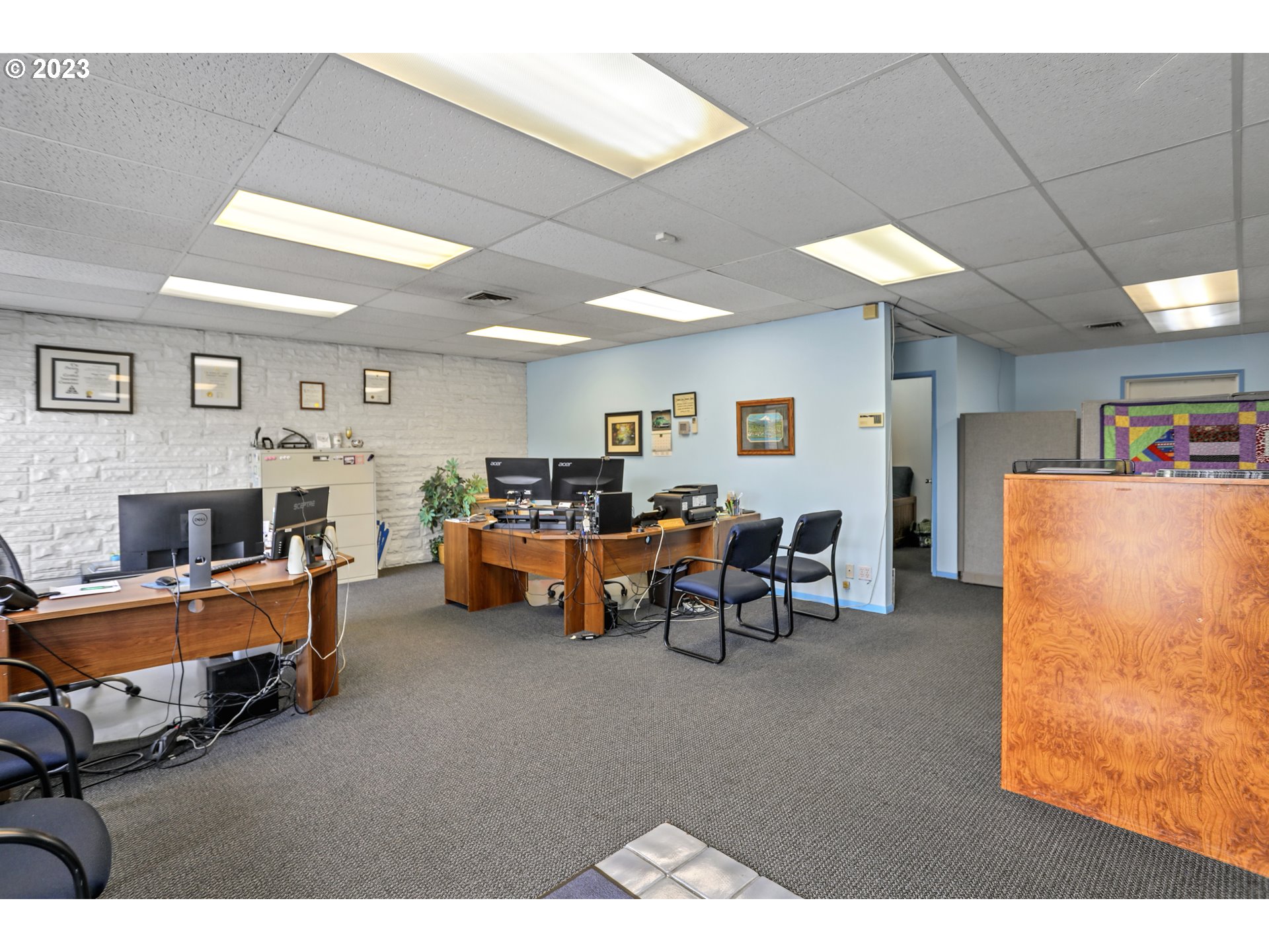 main property photo 18