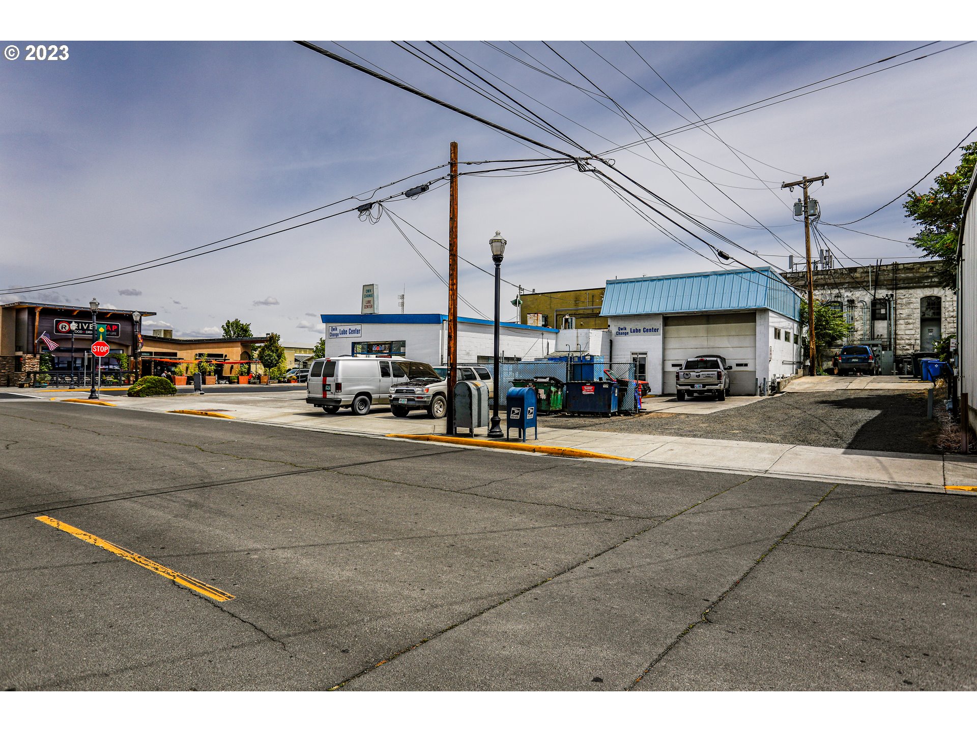 main property photo 24