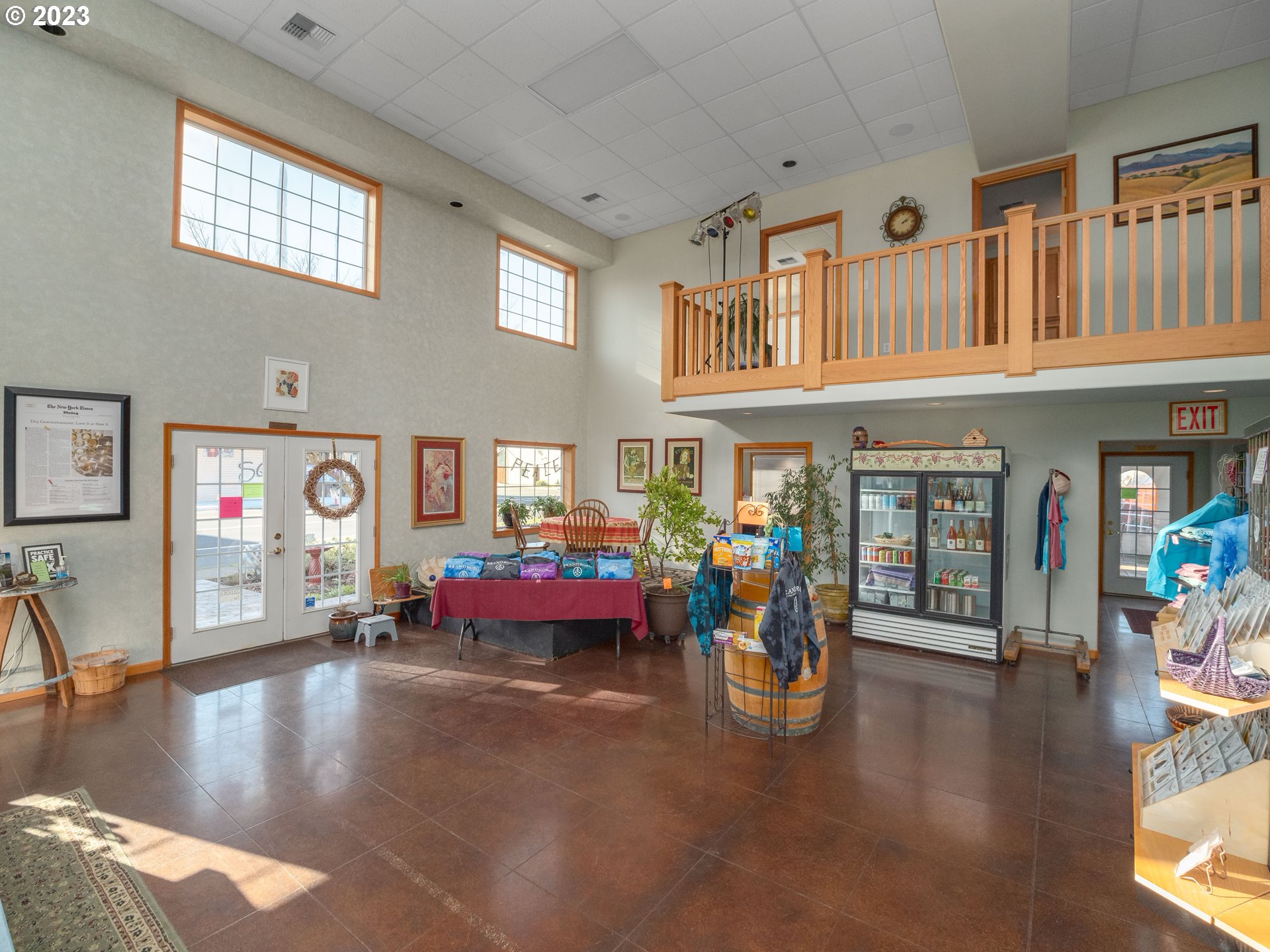main property photo 5
