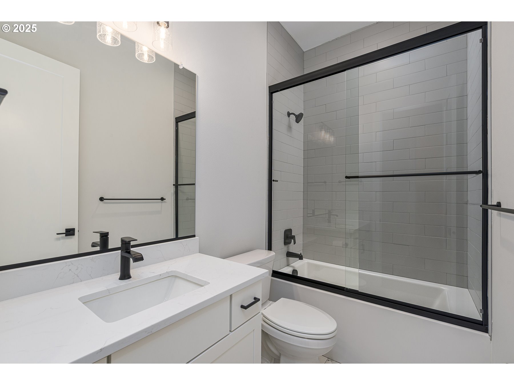 property viewer photo 20