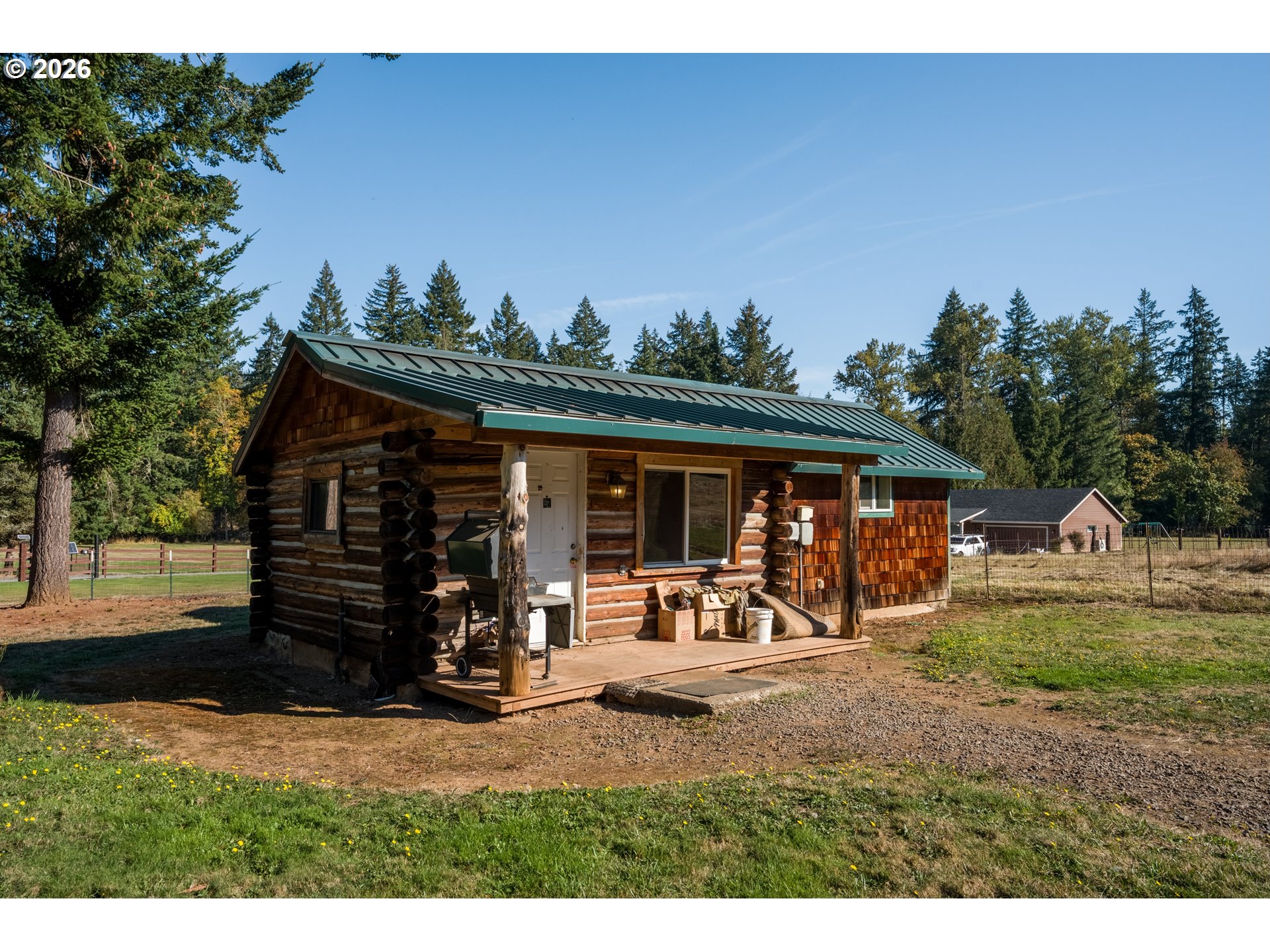 main property photo 25