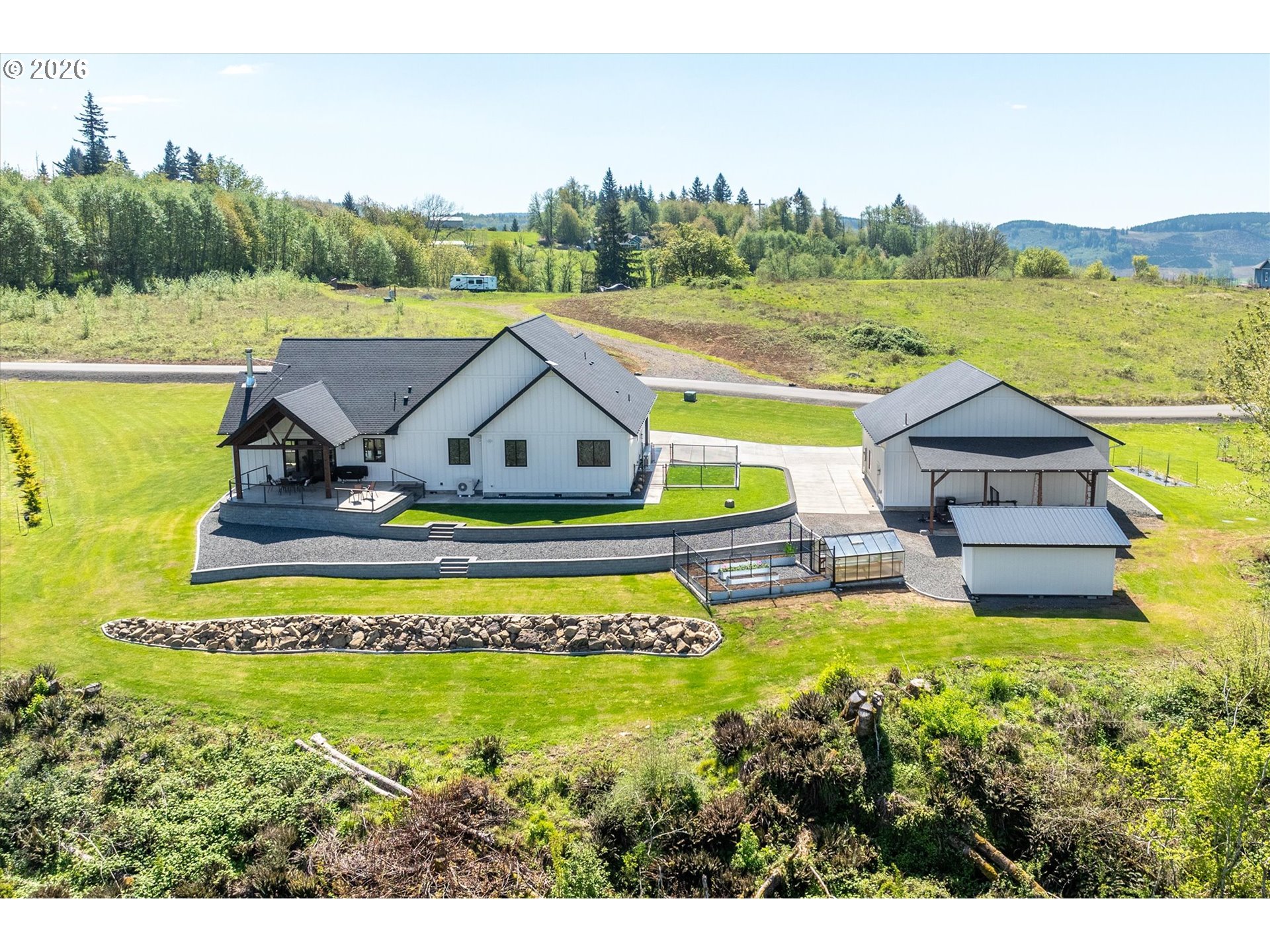 main property photo 45