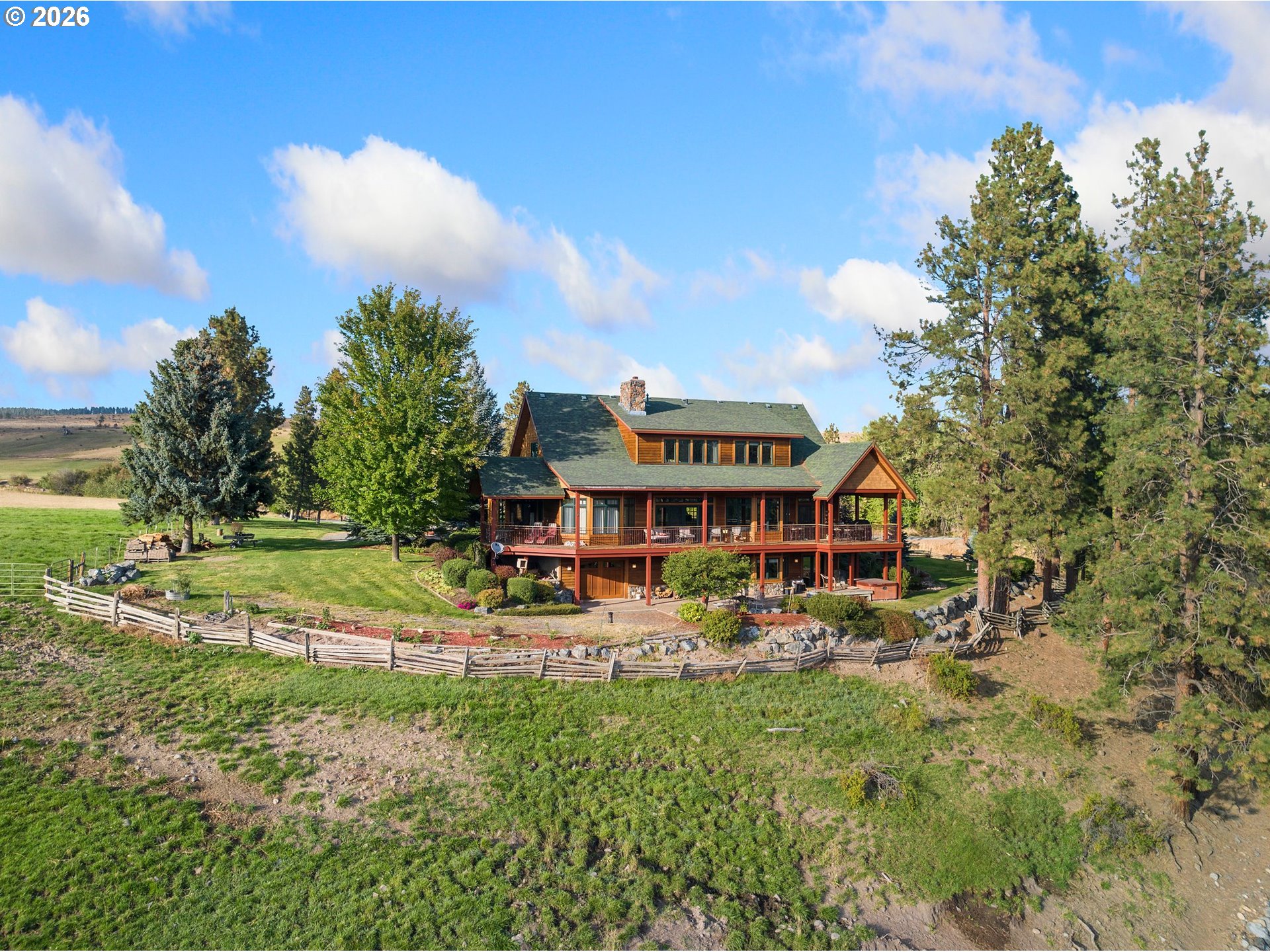 main property photo 2