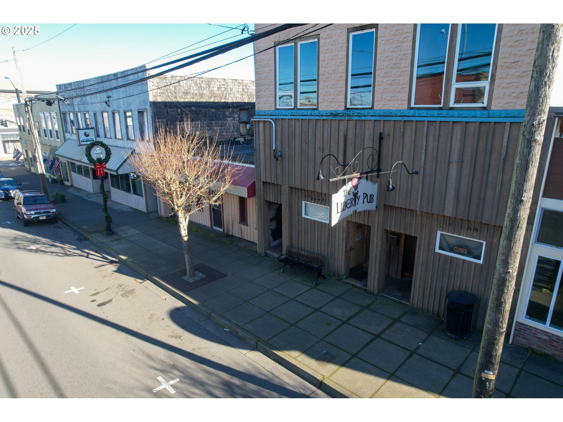 main property photo 34