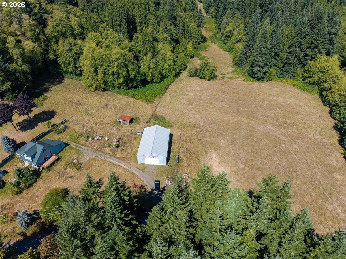 main property photo 38