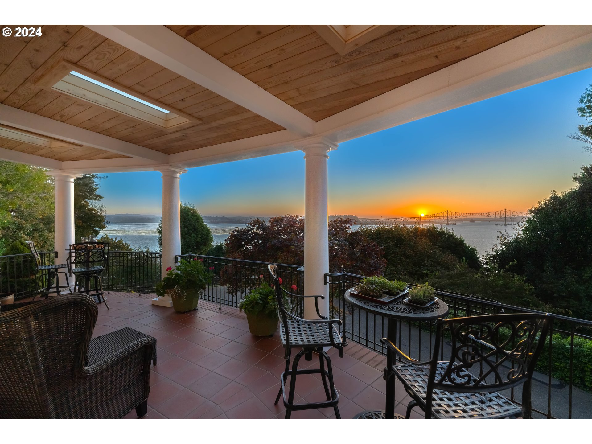 main property photo 43