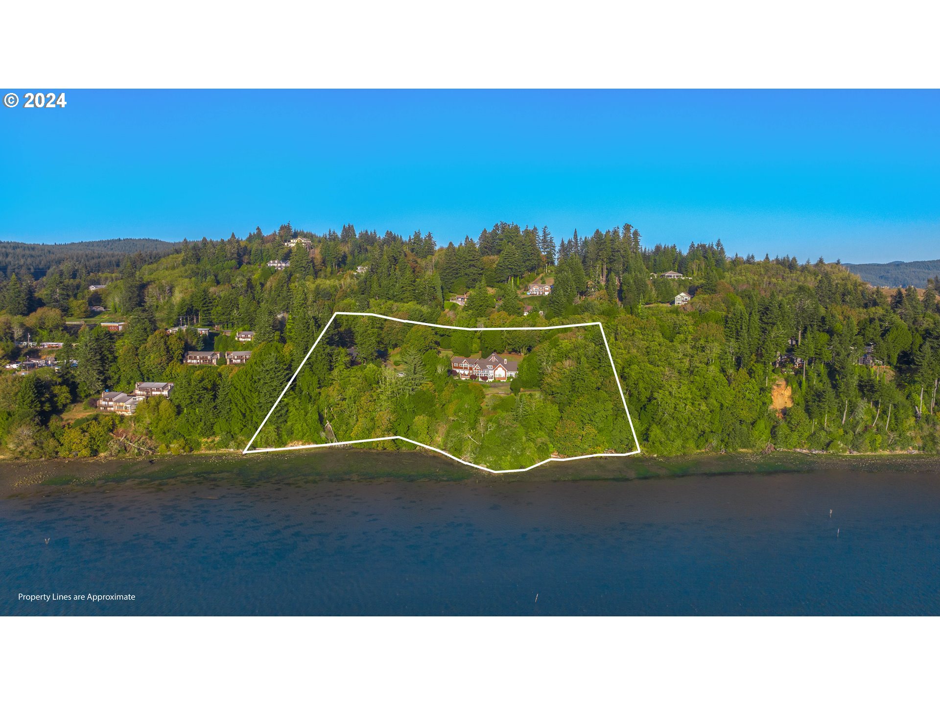 main property photo 45