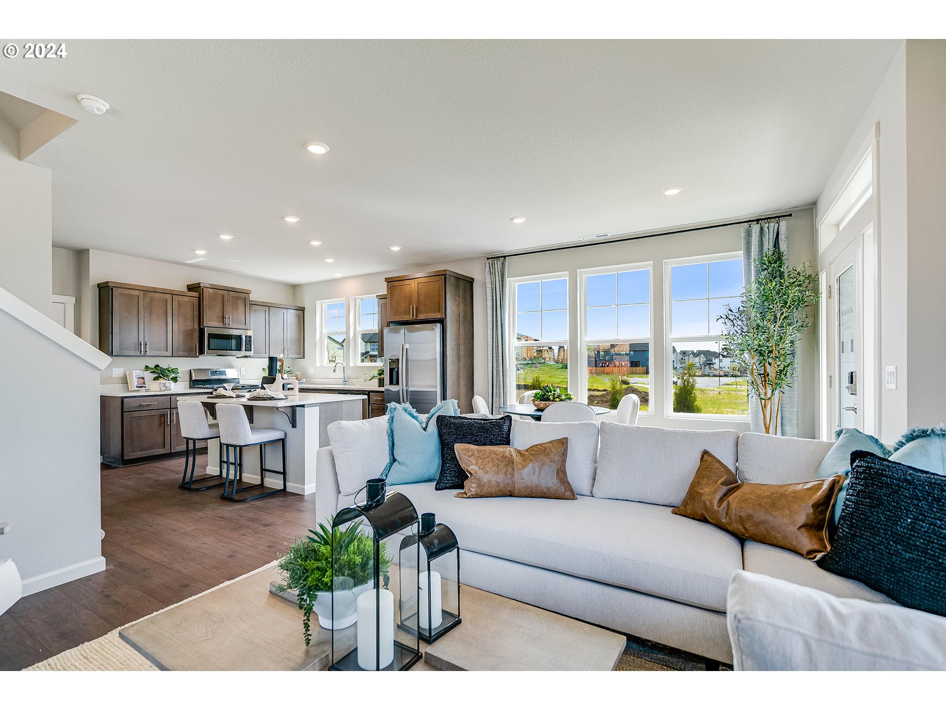 property viewer photo 10
