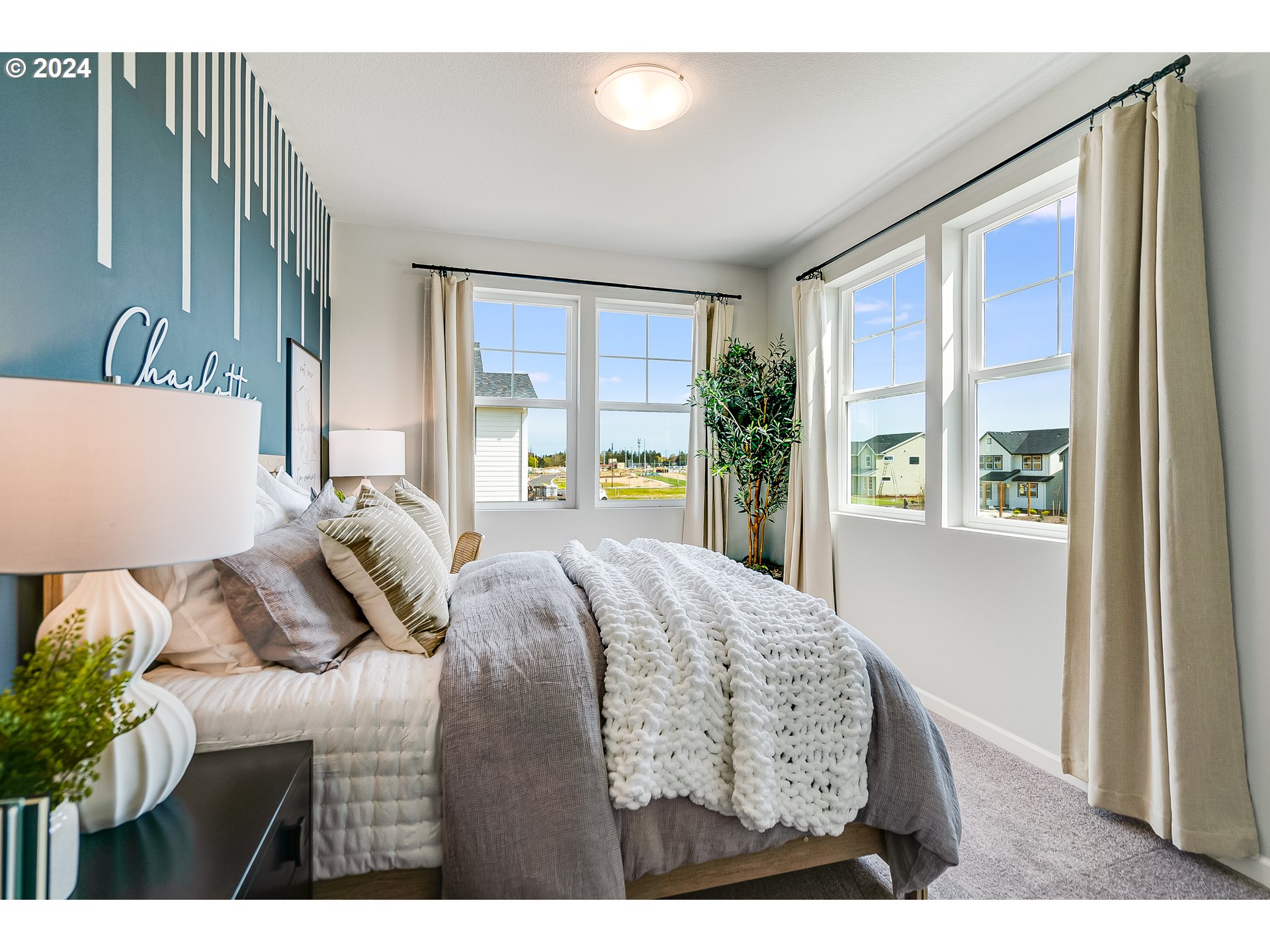 property viewer photo 20