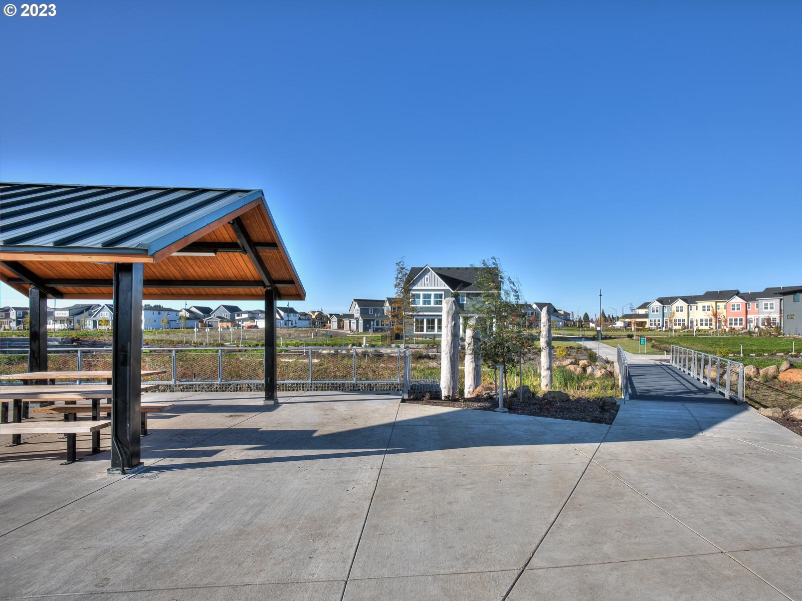 property viewer photo 31