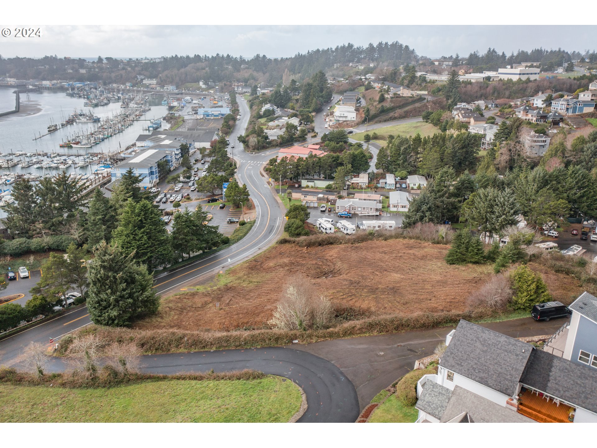 main property photo 4