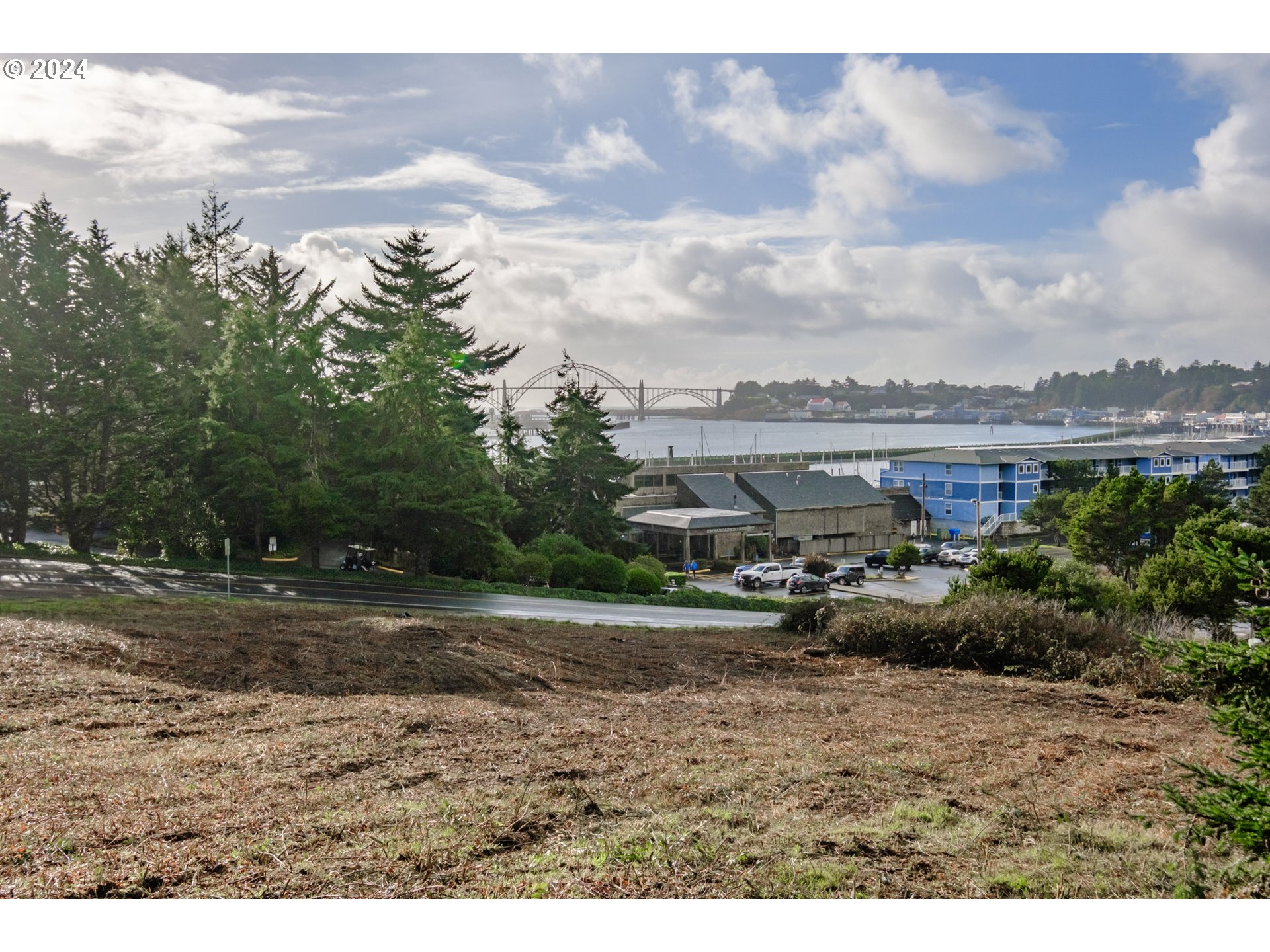 main property photo 9