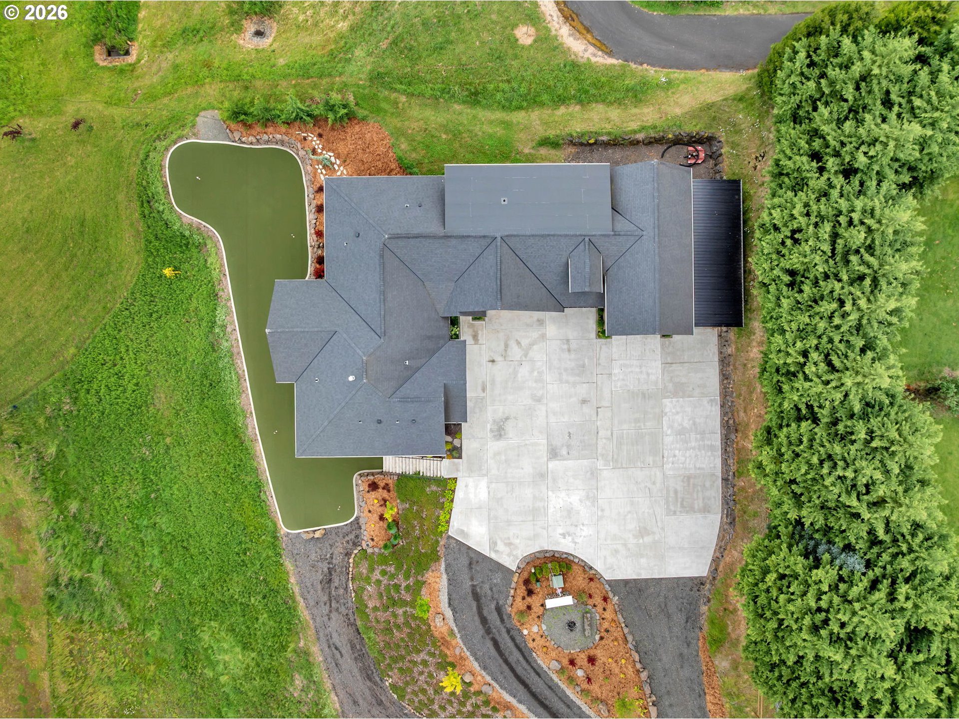main property photo 41