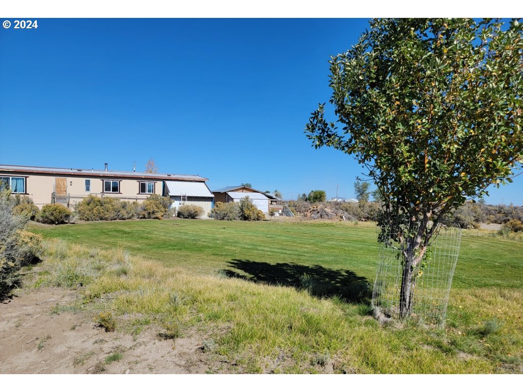 main property photo 27