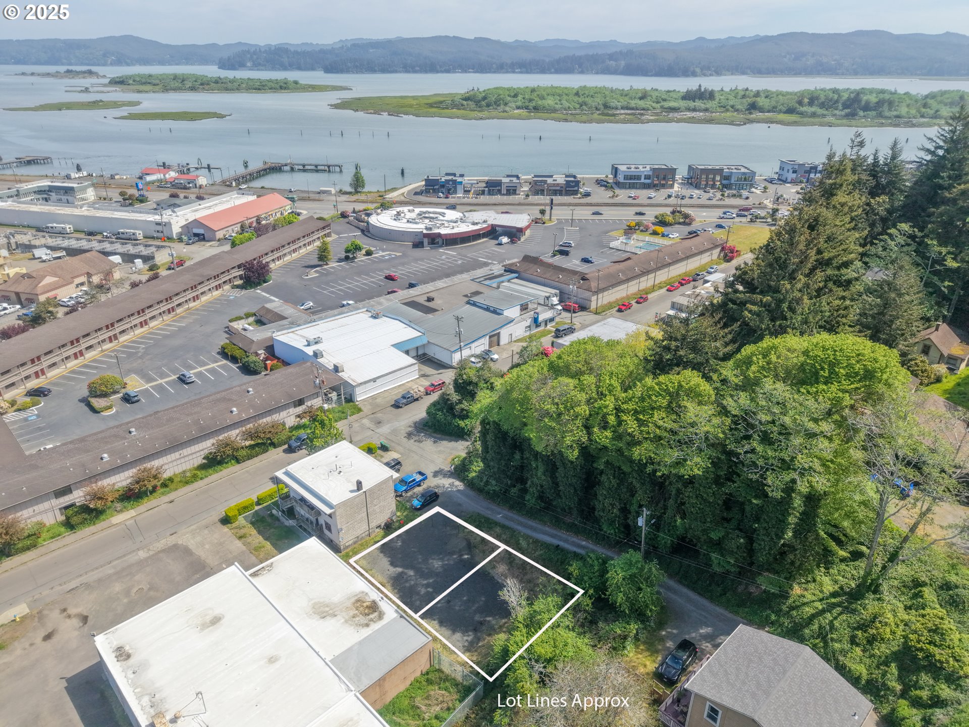 main property photo 7