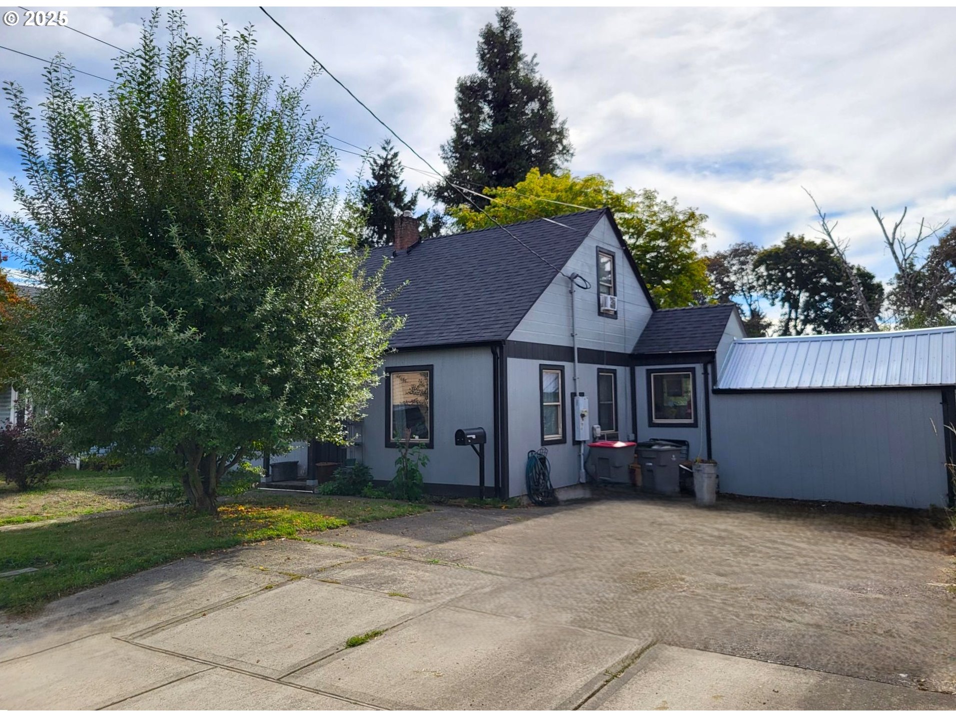 property viewer photo 1