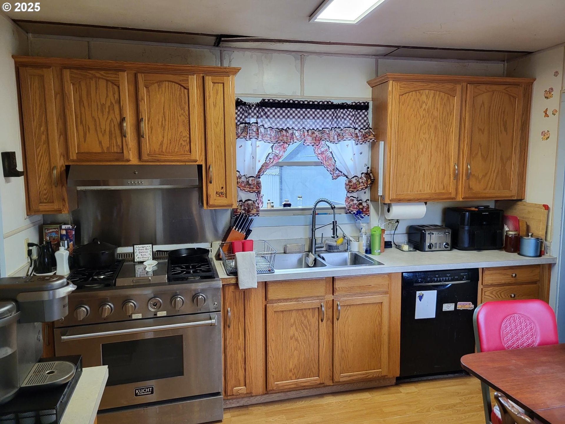 property viewer photo 8