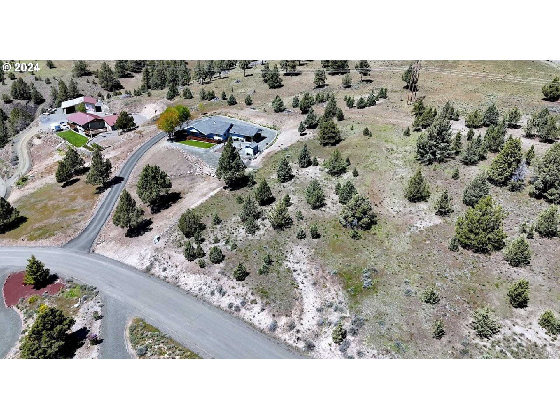 main property photo 15