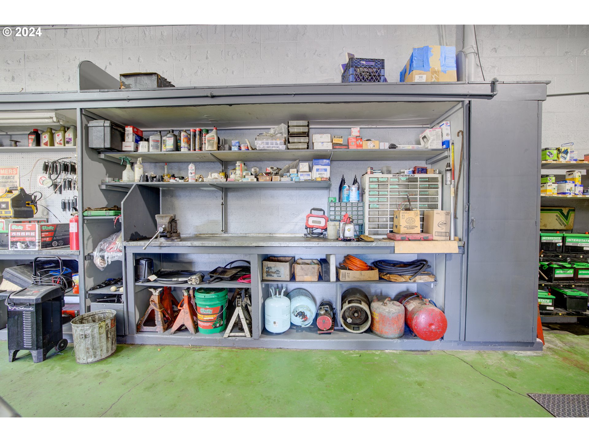 main property photo 7