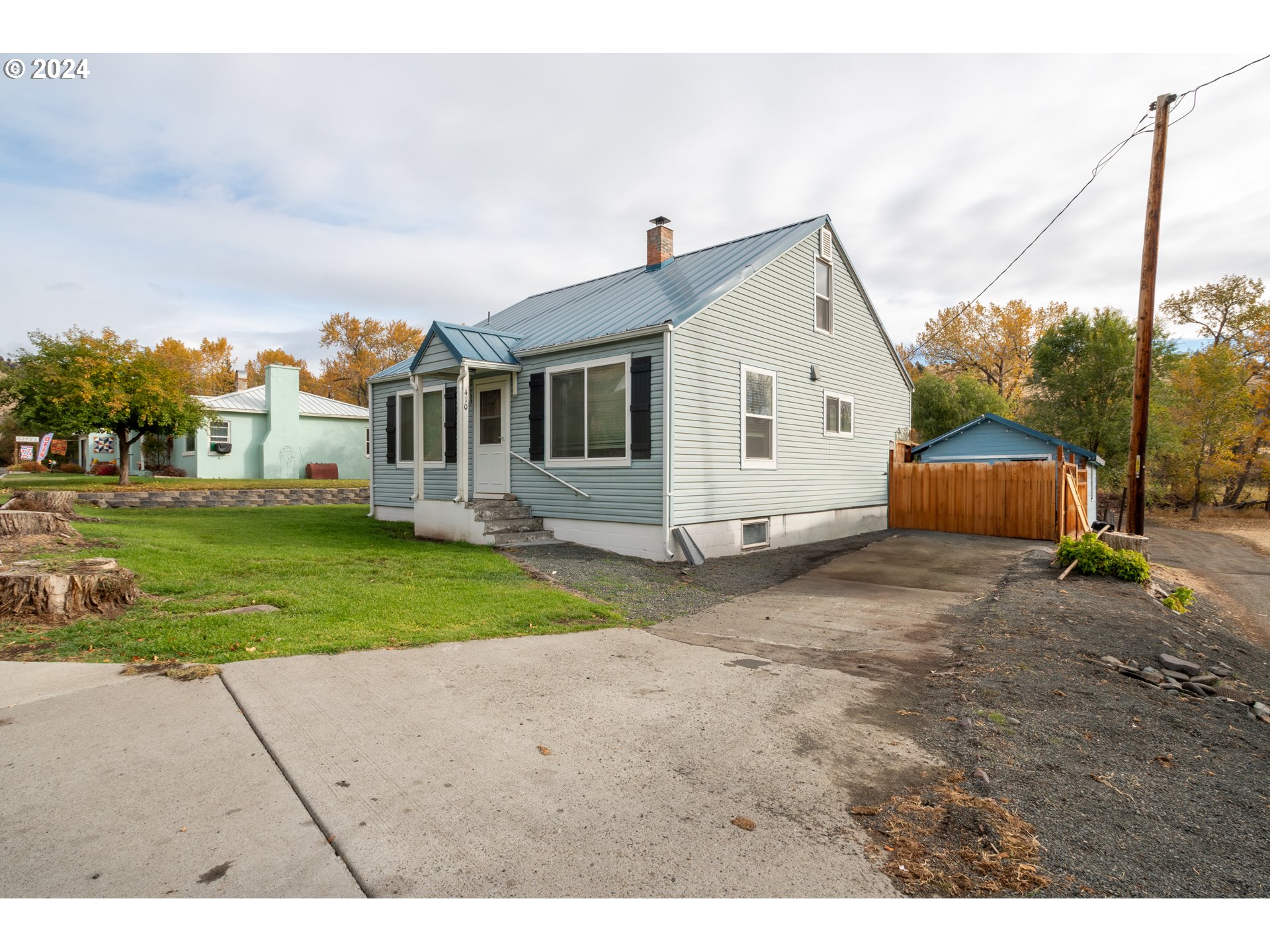 main property photo 1