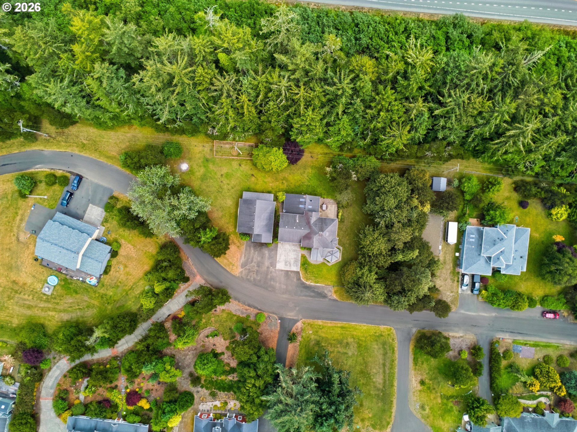 main property photo 3