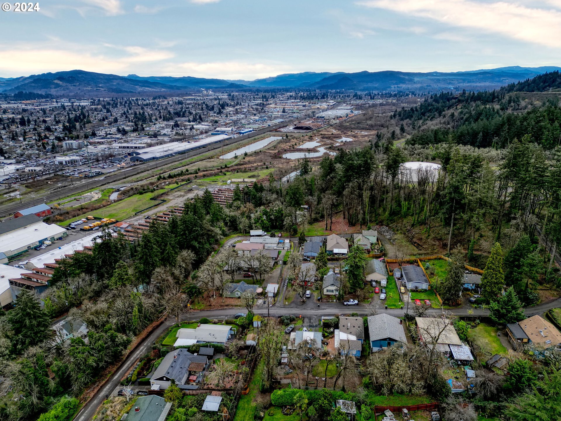 main property photo 47