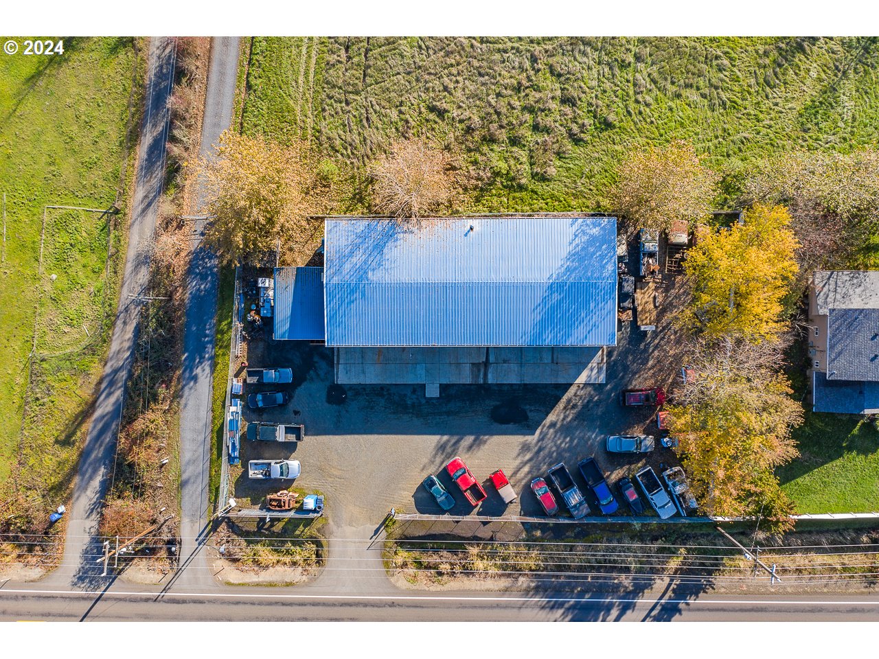 main property photo 11