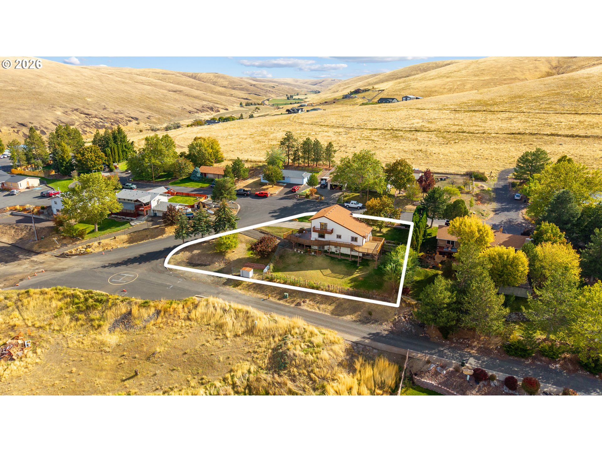main property photo 42