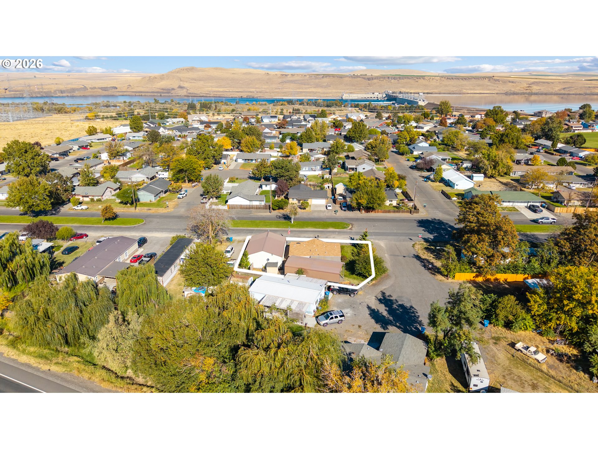 main property photo 35