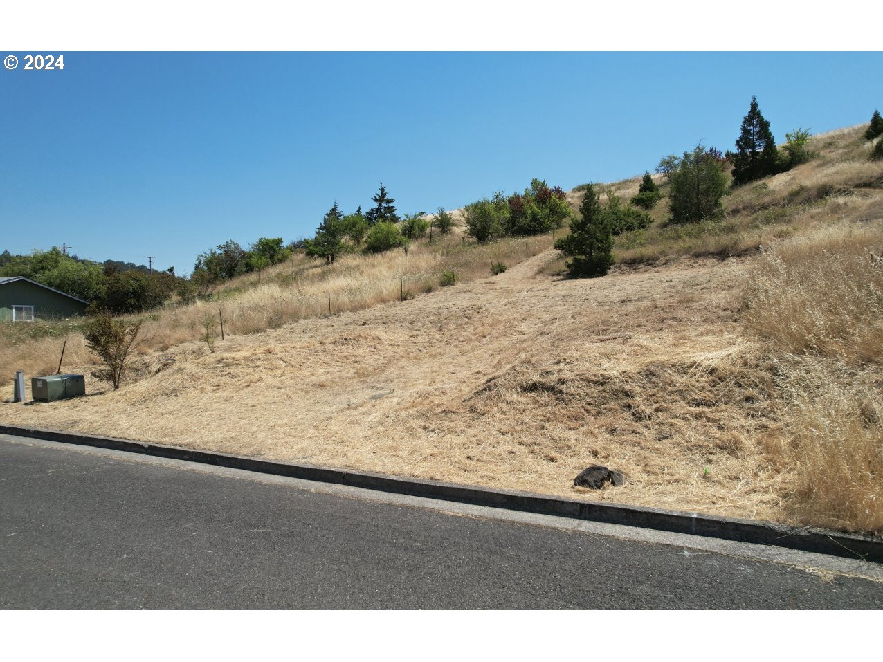 property viewer photo 1