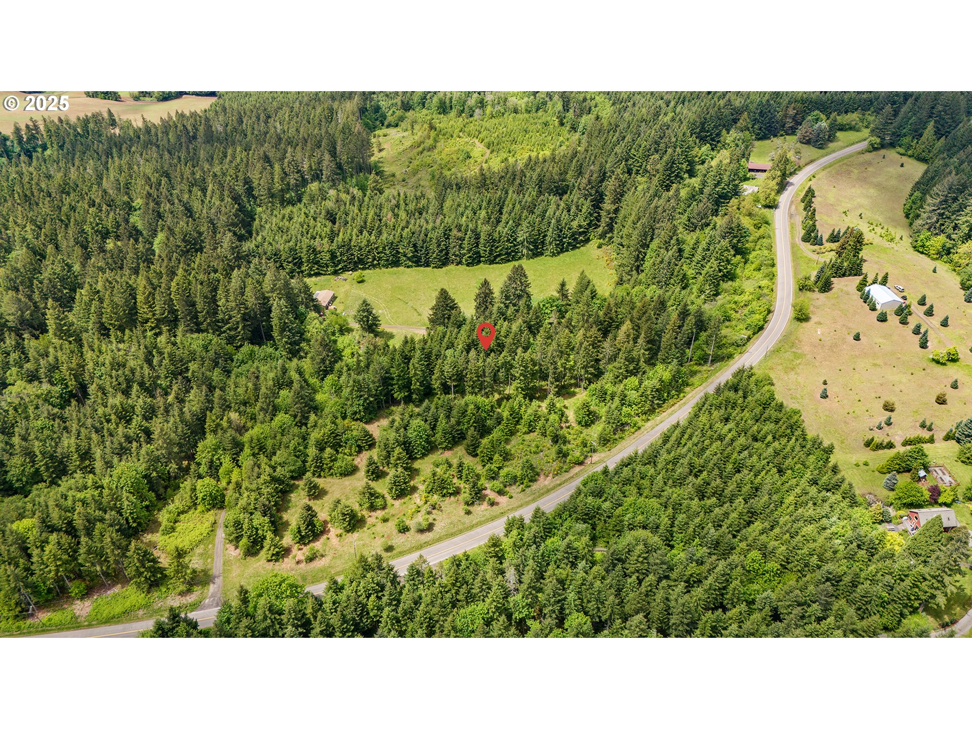 main property photo 30