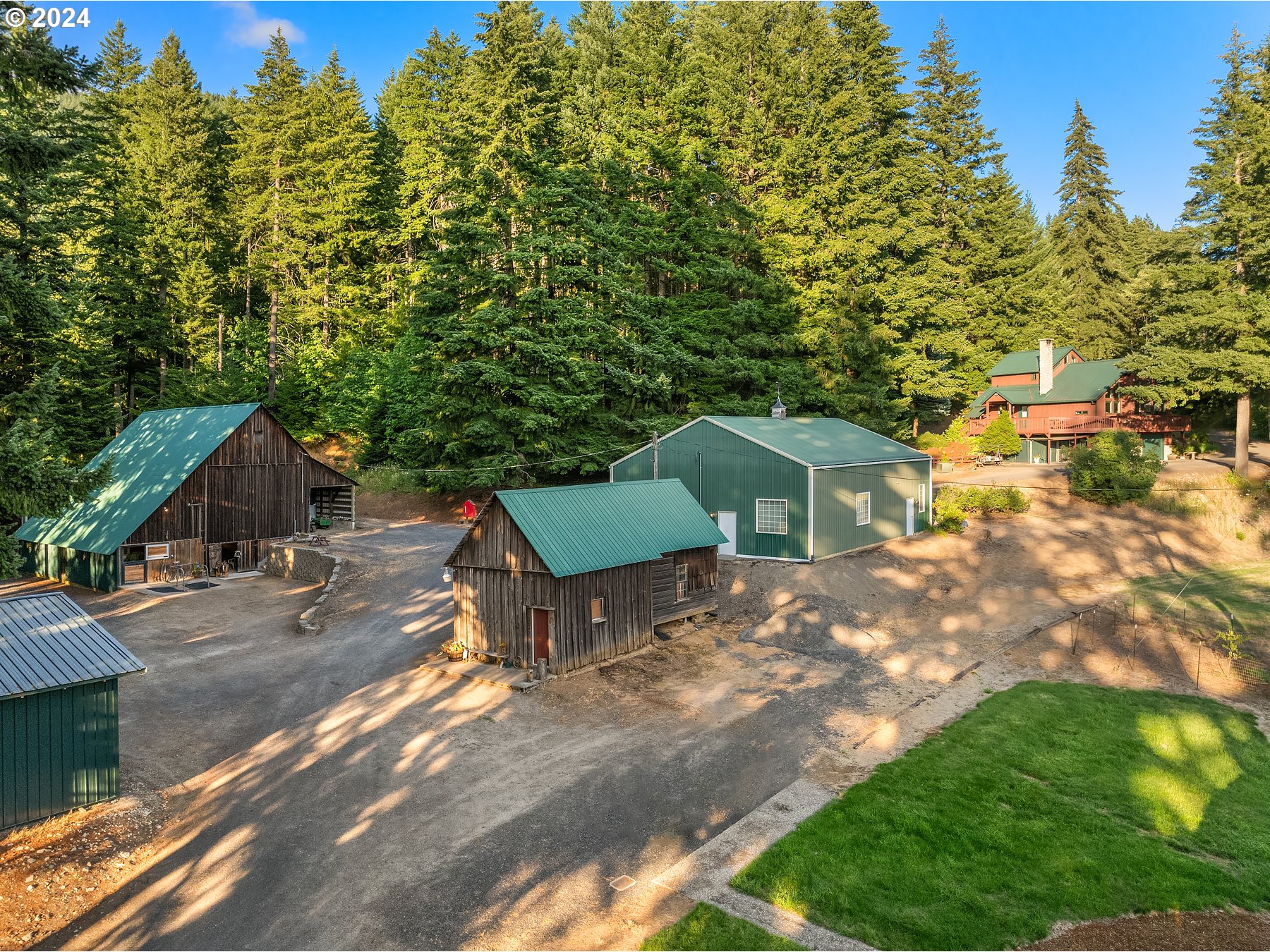 main property photo 45