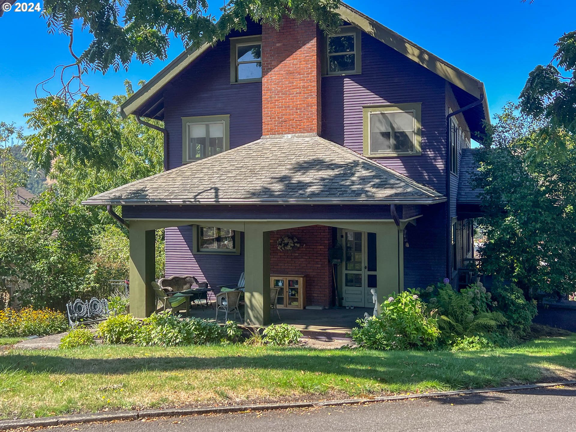 main property photo 1