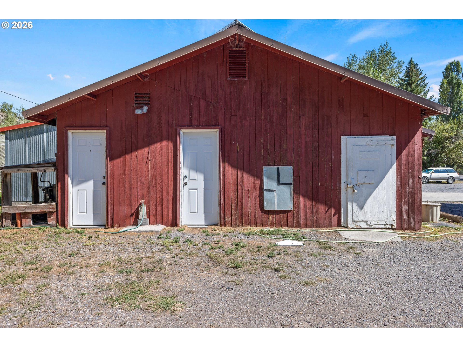 main property photo 26