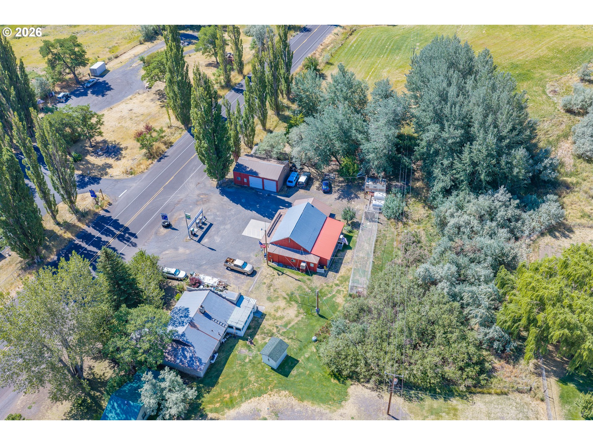 main property photo 27