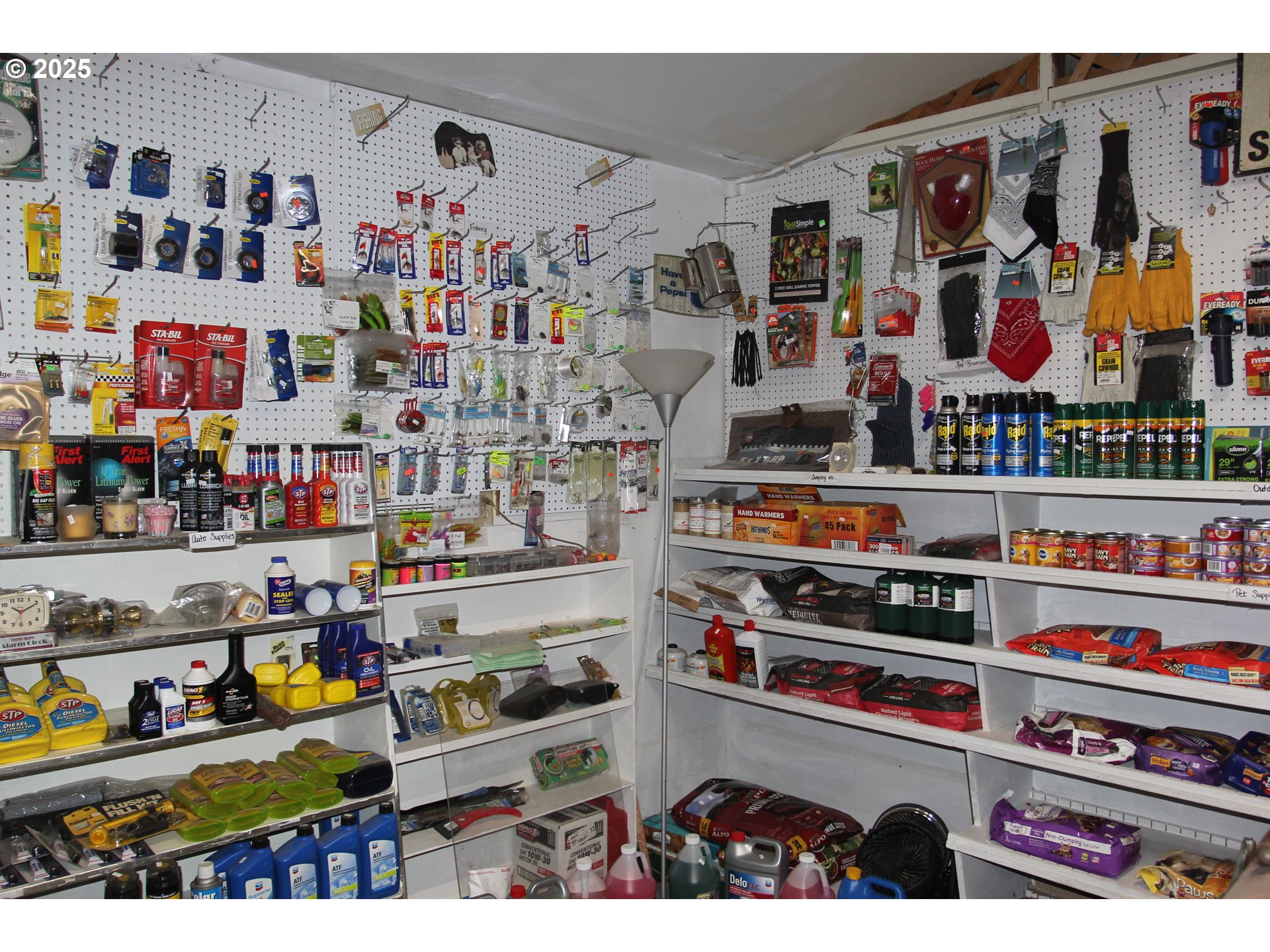 main property photo 8