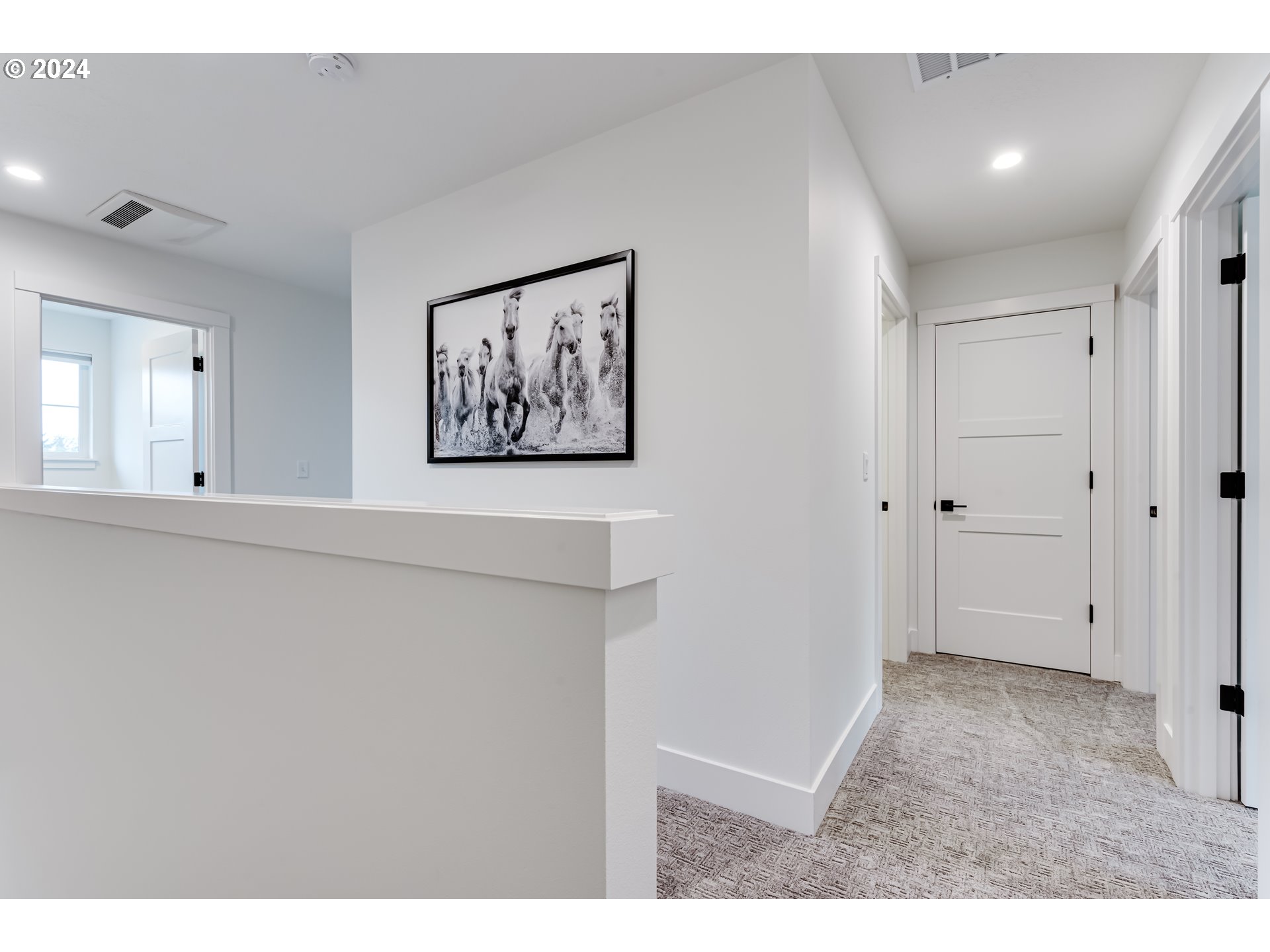 property viewer photo 13