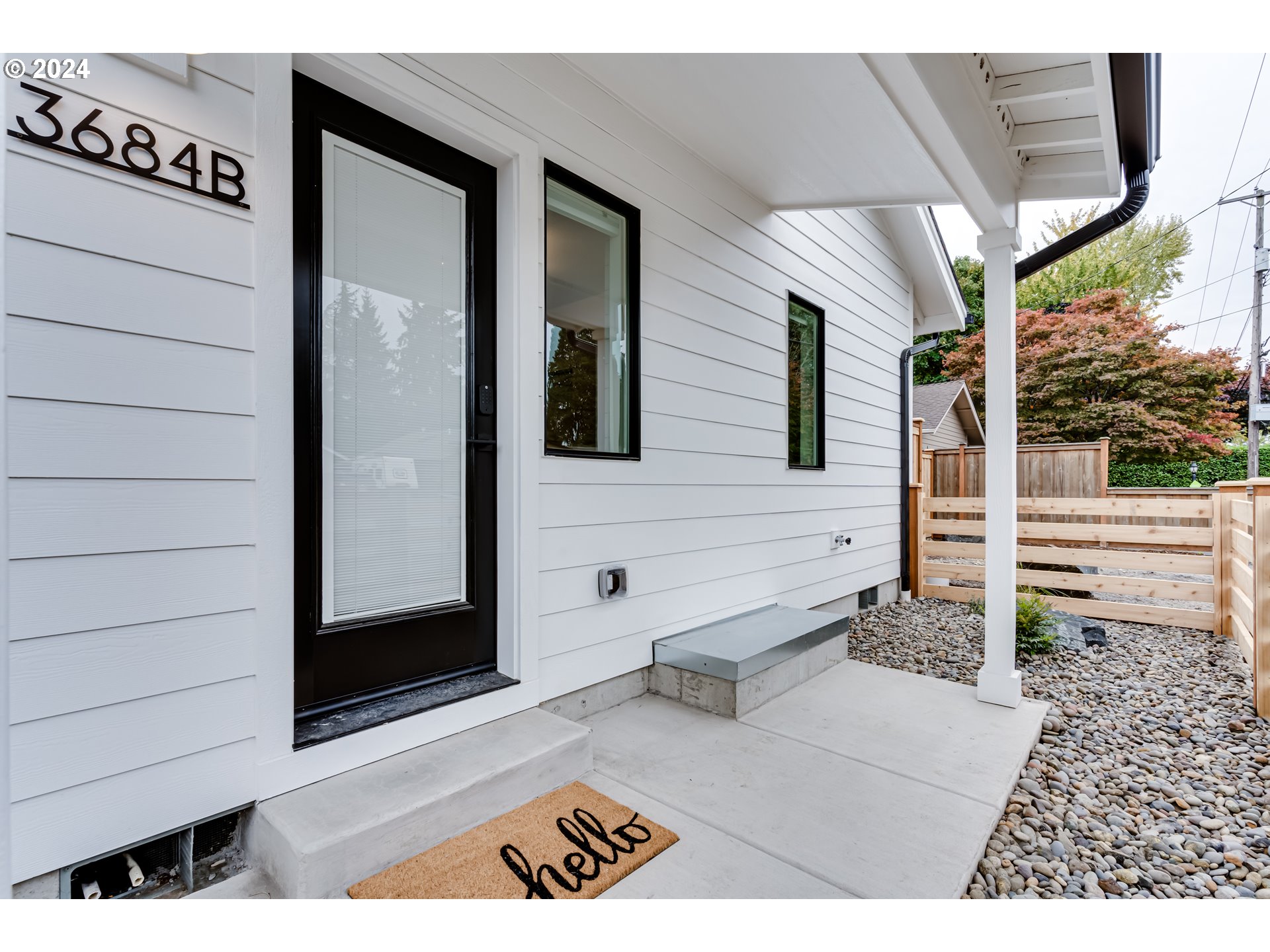 property viewer photo 31